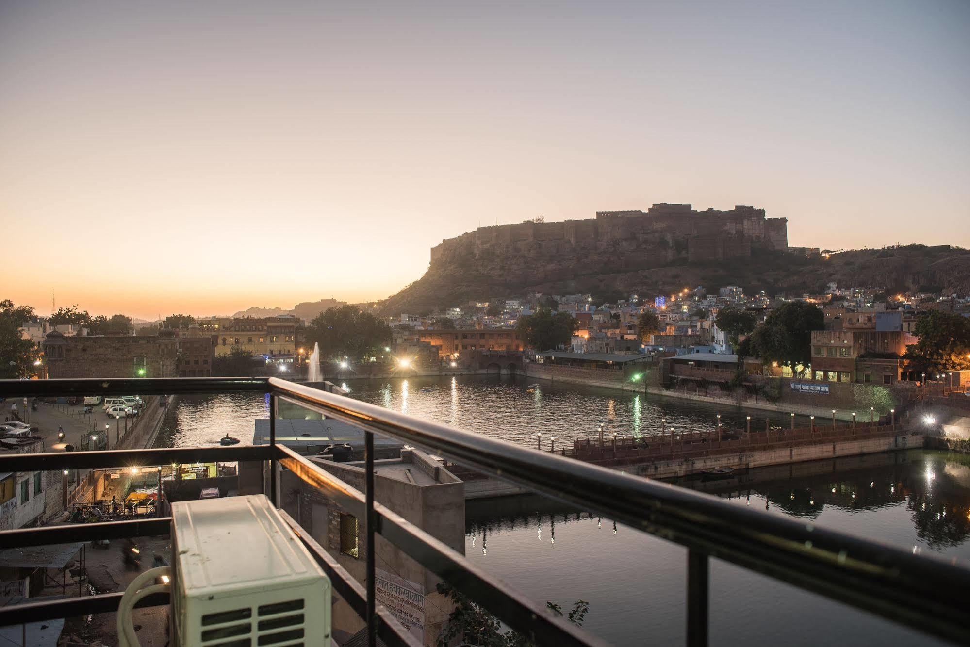 Jee Ri Haveli Hotel Jodhpur  Exterior photo